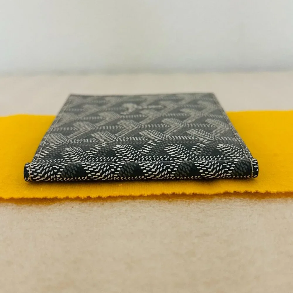 👝 New 👝 100% Authentic Goyard Saint Thomas Bill Fold Money Clip Wallet , Grey